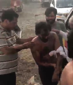 दिल्ली के रिहाइशी इलाके में घुसा तेंदुआ, पांच लोग घायल
