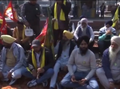 सरकार और किसान नेताओं के बीच बातचीत बेनतीजा, अगली बैठक रविवार को