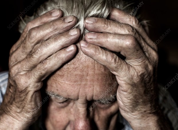 याददाश्त कमजोर होना सिर्फ बुढ़ापे की निशानी नहीं, अल्जाइमर हो सकता है