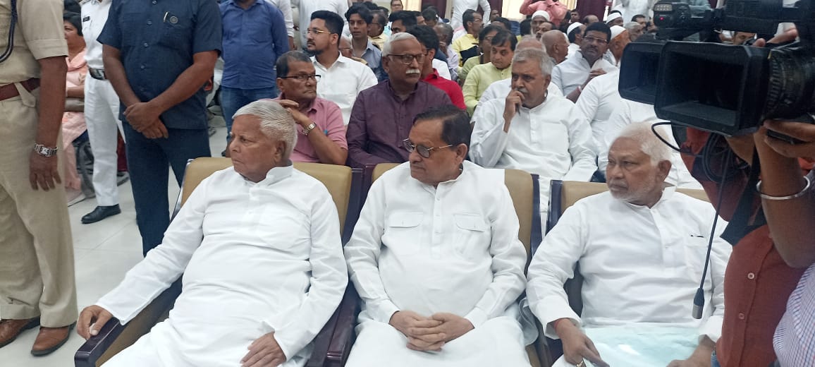 मुसलमानों को आरक्षण मिलना चाहिए, लालू के बयान से मचा सियासी घमासान