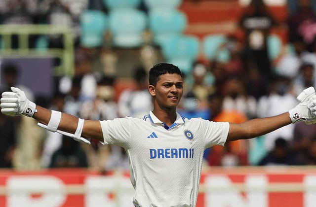 IND vs AUS 1st test: यशस्वी जायसवाल ने ऑस्ट्रेलिया में शतक जड़ बनाये कई रिकार्ड