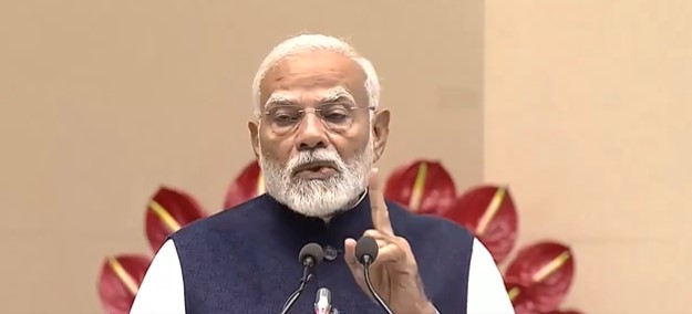 वैश्विक निवेशक भारत की ओर देख रहे, इस सुनहरे मौके को न गंवाएं; पीएम मोदी ने भारतीय उद्योग जगत से कहा