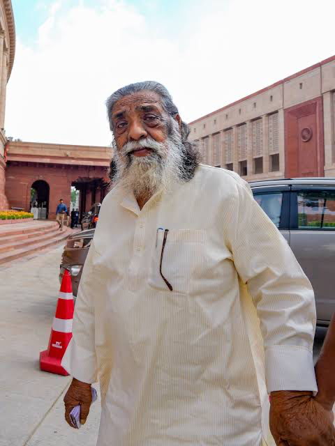 झारखंड के पूर्व मुख्यमंत्री शिबू सोरेन का निधन: ‘दिशोम गुरु’ की विदाई, आदिवासी आंदोलन का एक युग समाप्त
