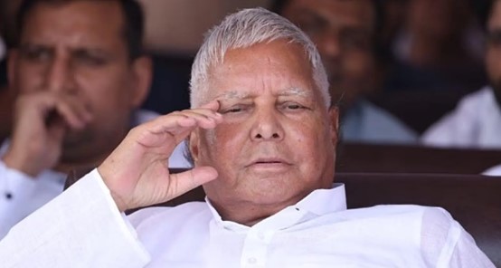 PM मोदी का खासमखास... Maharashtra कैश कांड को लेकर लालू यादव की आरजेडी ने बोला जोरदार हमला