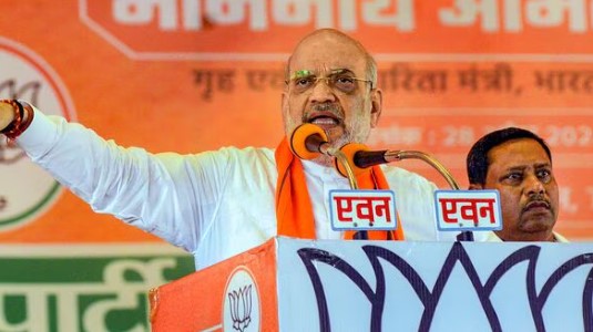 राम मंदिर बनाने वालों और राम भक्तो पर गोली चलाने वालों में से किसी एक को चुनें : अमित शाह