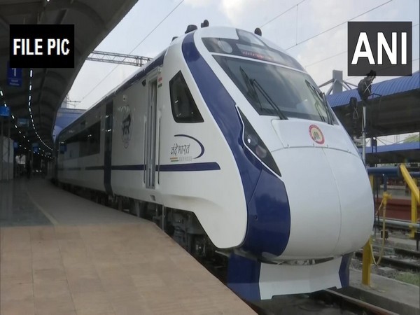 झारखंड को एक और वंदे भारत एक्सप्रेस की सौगात मिली, PM मोदी ने दिखाई हरी झंडी
