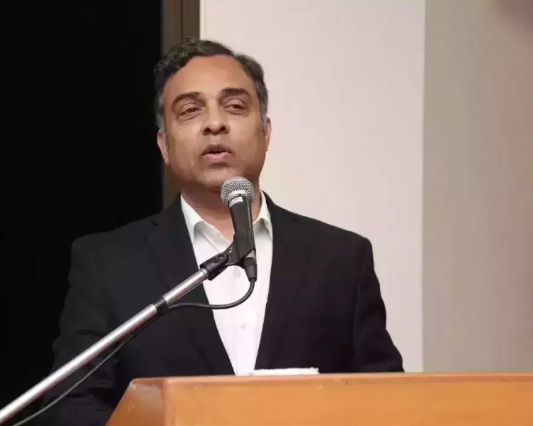 'भारत में इलेक्ट्रिक ट्रकों को अपनाने की गति को तेज करने की जरूरत'