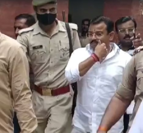 Lakhimpur Kheri violence: आशीष मिश्रा पर गवाहों को धमकाने का आरोप, सुप्रीम कोर्ट ने लिया एक्शन