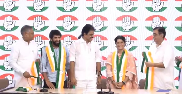 फोगाट और पुनिया कांग्रेस में शामिल, विनेश बाेलीं- BJP ने हमें फूंका हुआ कारतूस समझा