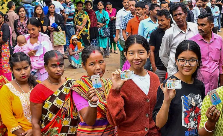बंगाल उपचुनाव: 6 सीटों पर मतदान जारी, TMC नेता की गोली मारकर हत्या; एक कंटेनर बम बरामद