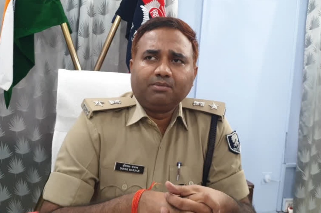 बिहार में IPS अफसरों का तबादला, कई जिलों के SP बदले गए; दीपक रंजन पटना एसपी बनाए गए