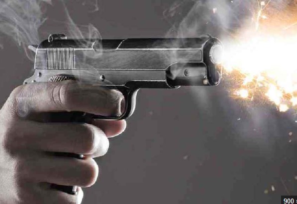 Bihar Crime: सीवान में मर्डर, मां और बहन के साथ घर जा रहा था युवक; अपराधियों ने सिर में मारी गोली