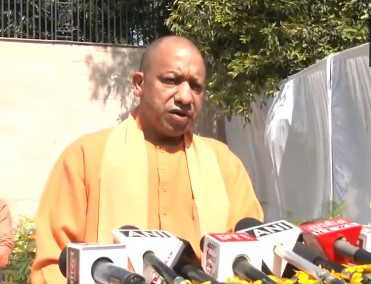 उत्तर प्रदेश में तीन नई वंदे भारत की शुरुआत, एक को विस्तार, CM योगी ने जताया आभार