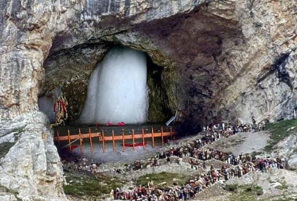 अमरनाथ यात्रा का चौथा जत्था जम्मू बेस कैंप से रवाना