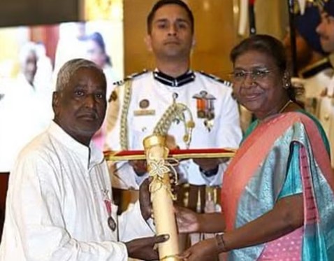 पद्मश्री कपिल देव प्रसाद का निधन, सीएम नीतीश ने जताया शोक