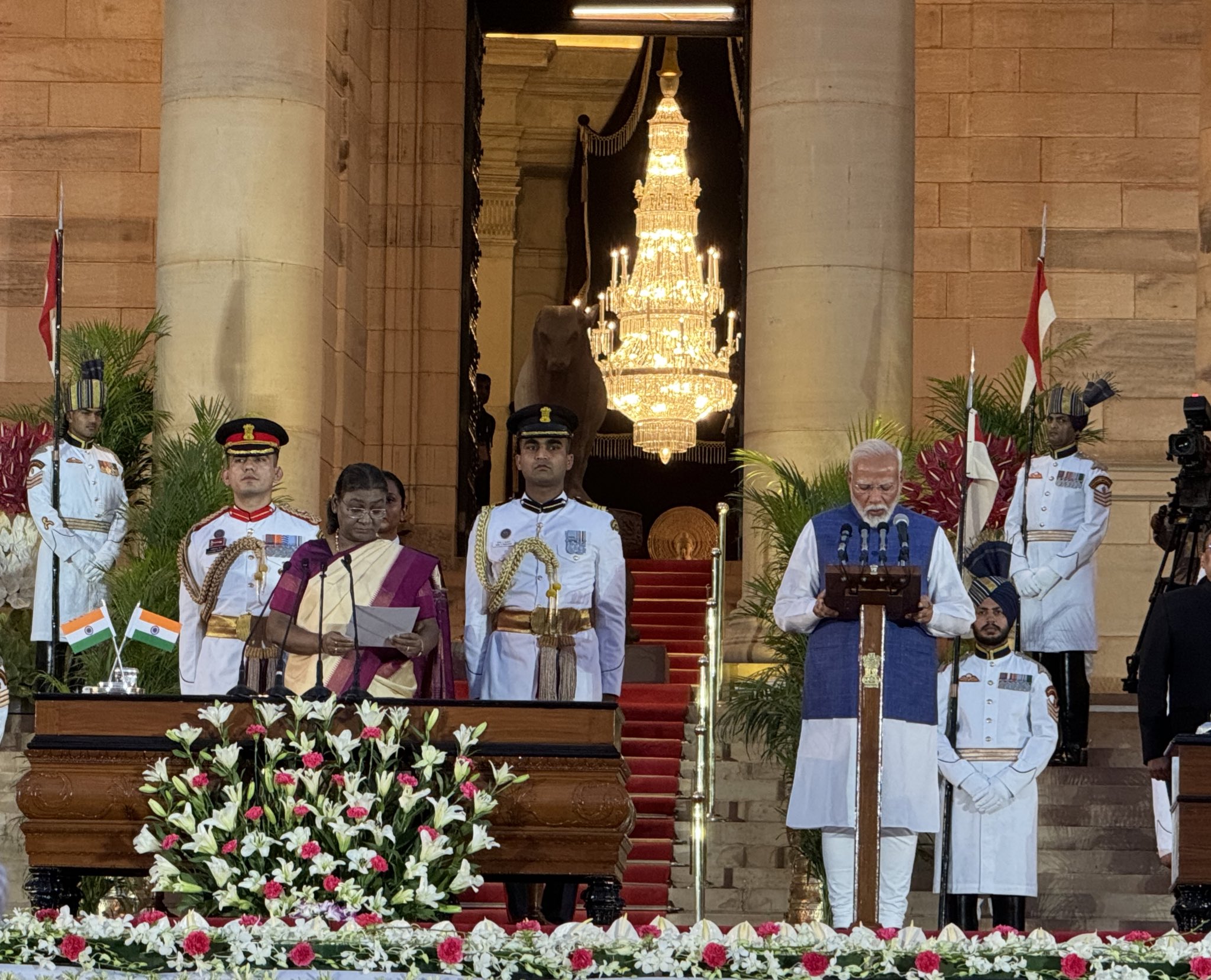 तीसरी बार प्रधानमंत्री पद की शपथ लेकर नरेंद्र मोदी ने रच दिया इतिहास