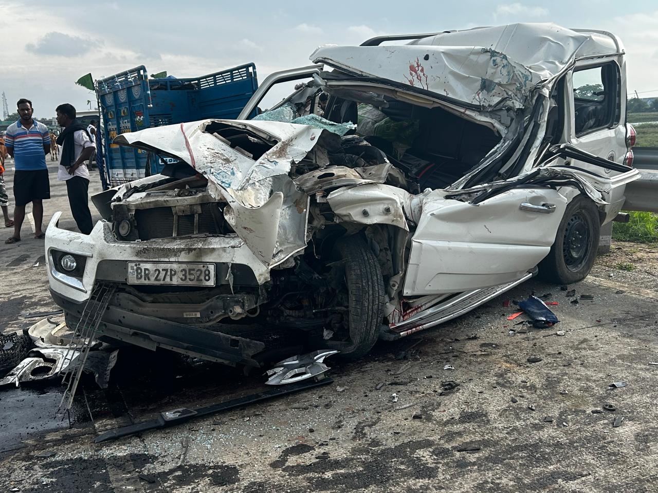 पटना में भीषण सड़क हादसा, तेज रफ्तार स्कॉर्पियो ने हाईवा को मारी टक्कर; 6 की मौत