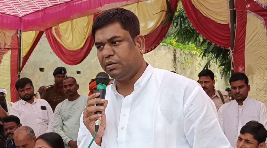 गरीबों से ही मुंह मोड़ रही केंद्र और बिहार सरकार, मुकेश सहनी का आरोप