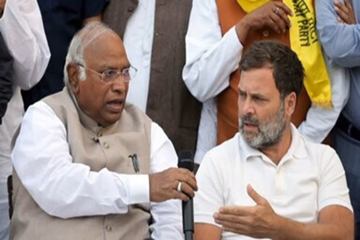 राहुल गांधी को बदलें, ईवीएम को नहीं; भाजपा ने कांग्रेस अध्यक्ष खरगे से कहा