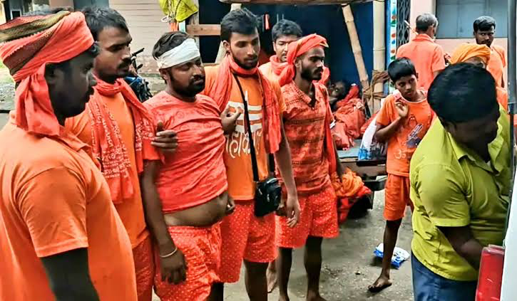 भागलपुर में दर्दनाक हादसा: 5 कांवड़ियों की मौत, बिजली के तार से टकराई डीजे वैन