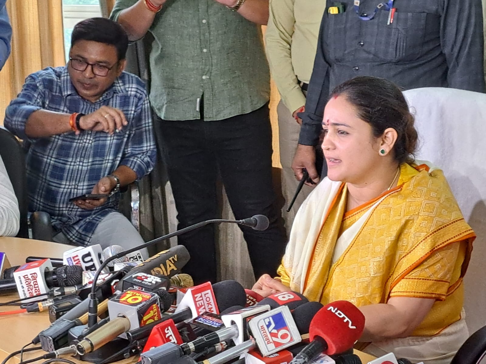 मुलायम सिंह की बहू अपर्णा यादव का बयान, कहा- बीजेपी बहुत बड़ी पार्टी, पीएम मोदी परशुराम की तरह