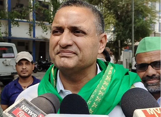 लालू यादव भारत रत्न हैं, विजय सिन्हा सावरकर के वंशज: सुधाकर सिंह