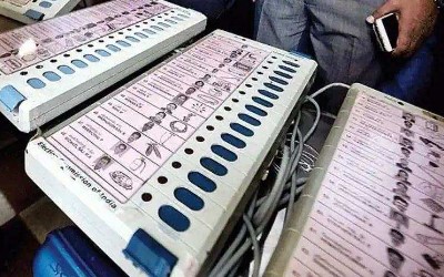 Bihar Lok Sabha Result: मतगणना की तैयारी शुरू, कल सुबह 10 बजे के बाद आने लगेगा परिणाम