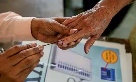 लोकसभा चुनाव 2024: झारखंड में पुरुषों की तुलना में महिलाओं ने अधिक मतदान किया