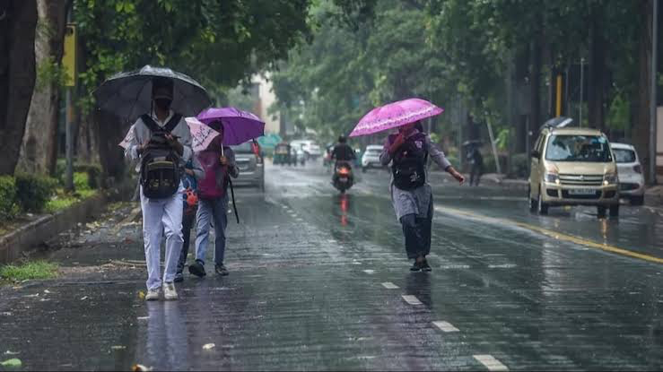 बिहार में भारी बारिश का अलर्ट,मौसम विभाग ने दी सतर्क रहने की चेतावनी