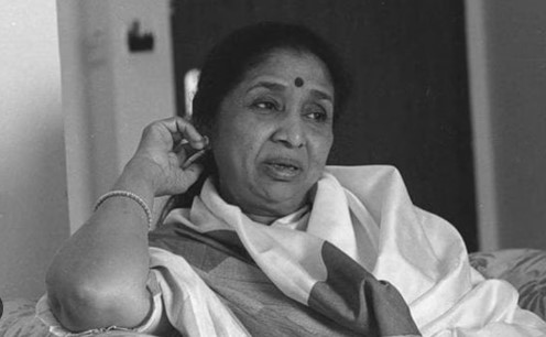 मैं 90 साल की उम्र में भी लगातार 18 गाने गा सकती हूं: आशा भोंसले