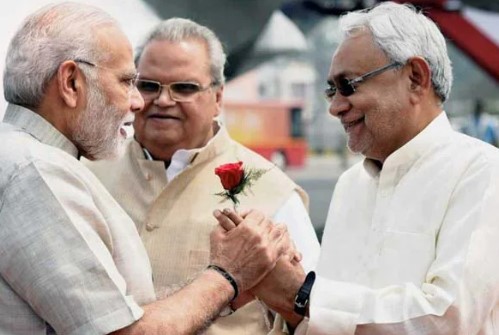 पीएम मोदी ने नीतीश कुमार को जन्मदिन की बधाई दी, जेडीयू कार्यकर्ताओं ने 73 पौंड केक काटा