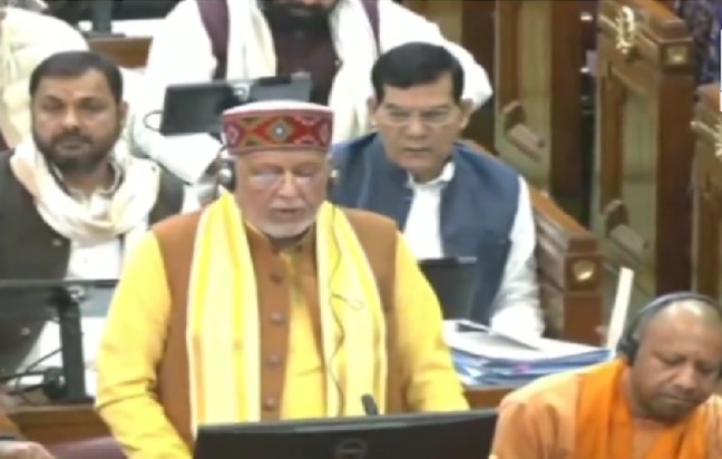 UP Budget 2024: बजट में महाकुम्भ के लिये 100 करोड़ रुपये आवंटित करने का प्रस्ताव 