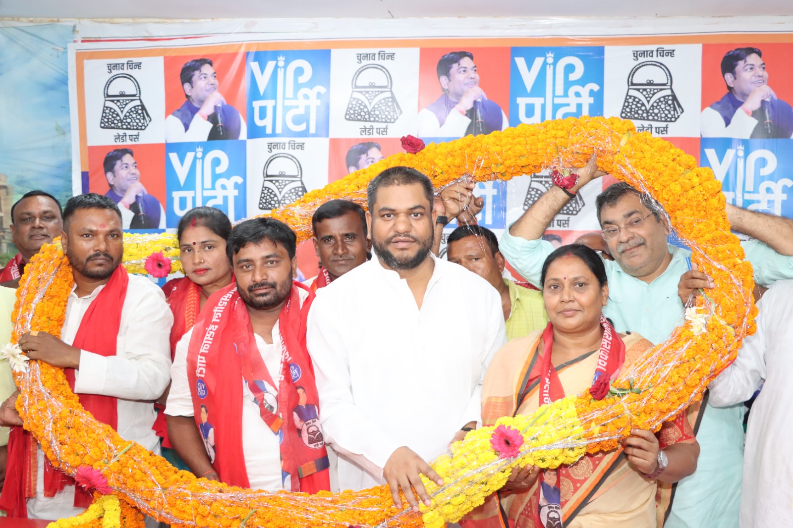 मुकेश सहनी ने किया ऐलान, कहा- वीआईपी भाई-भतीजावाद को बढ़ावा नहीं देगी 