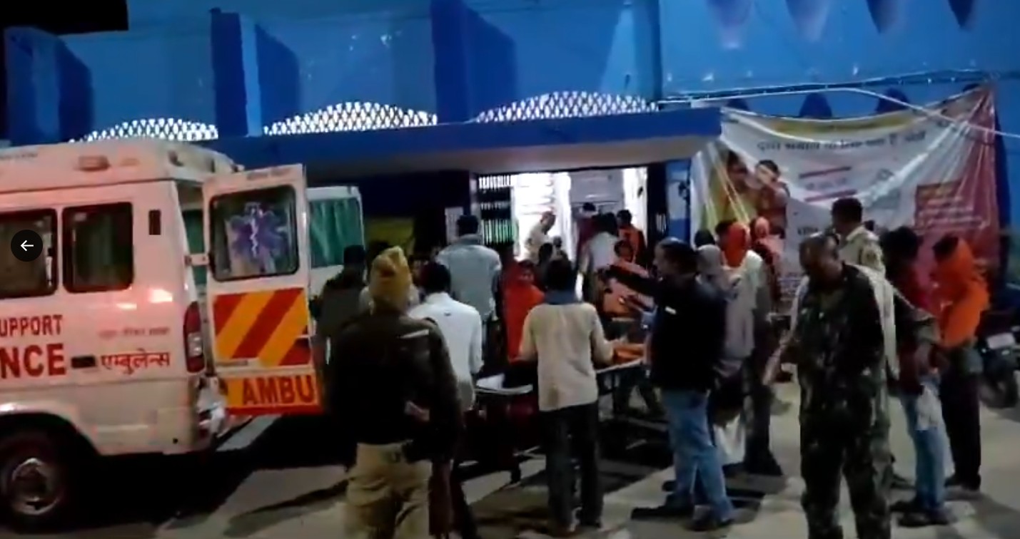 बांका में कर्ज से परेशान एक ही परिवार के 5 लोगों ने खाया जहर, पति-पत्नी और बेटे की मौत; 2 की हालत नाजुक