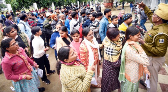 शिक्षकों की सक्षमता परीक्षा में 7 प्रश्न पत्रों में गड़बड़ी, नवंबर में इस डेट को होगी दोबारा परीक्षा