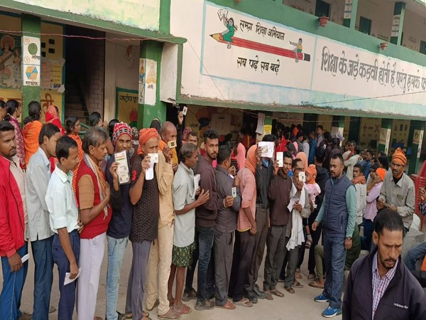Jharkhand Election: पहले चरण में 43 सीटों पर मतदान संपन्न, 64.86% हुई वोटिंग; कई दिग्गजों की किस्मत EVM में कैद