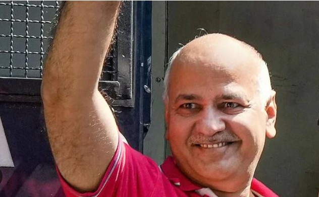 सिसोदिया की जमानत शर्तों में ढील की याचिका पर CBI-ED को सुप्रीम कोर्ट का नोटिस, आबकारी नीति से जुड़ा केस