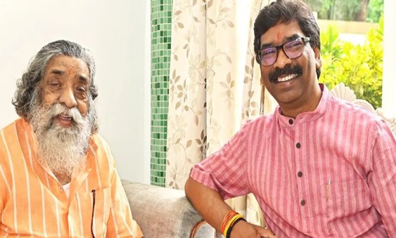 झारखंड चुनाव में शिबू सोरेन परिवार के 3 सदस्य जीते, एक को मिली हार