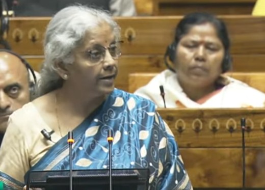 Budget 2024: भारतीय अर्थव्यवस्था में पिछले 10 साल में बड़ा सकारात्मक बदलाव आया: सीतारमण