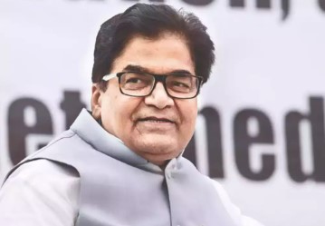 रामगोपाल यादव ने राम मंदिर पर की विवादास्पद टिप्पणी, सीएम योगी ने तुष्टीकरण की राजनीति बताया