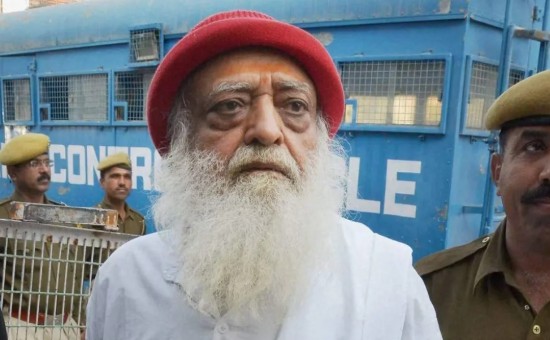 आसाराम की याचिका पर गुजरात सरकार को सुप्रीम कोर्ट का नोटिस, 3 हफ्ते में मांगा जवाब