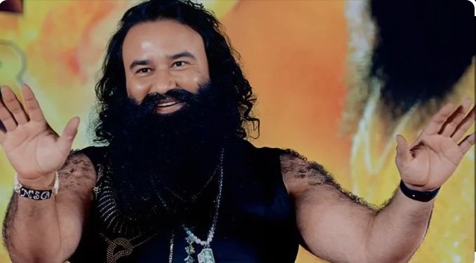राम रहीम 21 दिन के पैरोल पर रिहा, रेप और मर्डर केस में मिली है 20 साल की सजा